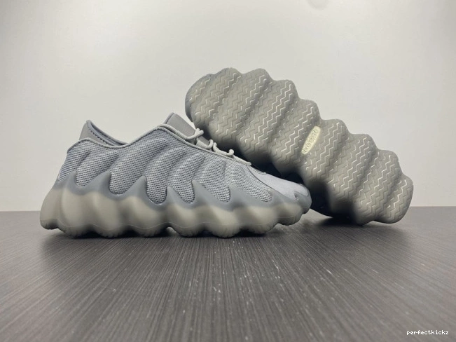 ADIDAS H68033 YEEZY 400 0707